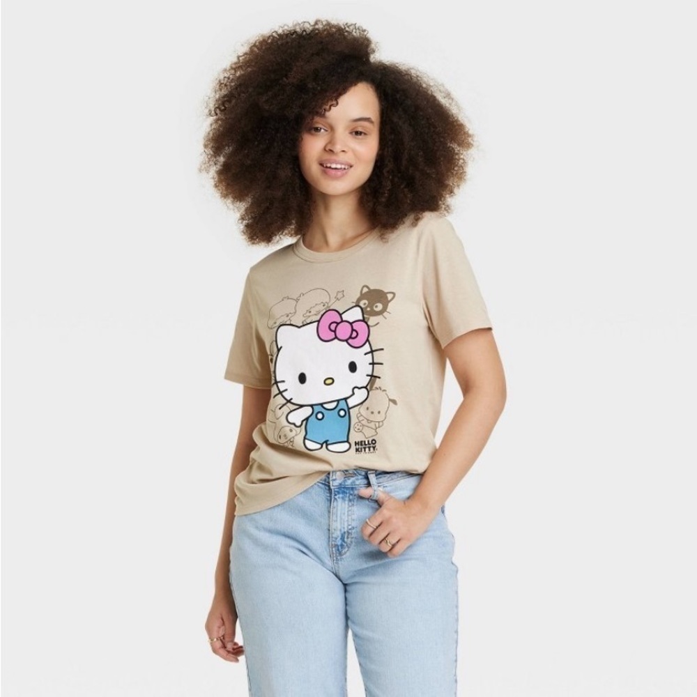 Women's Hello Kitty Short Sleeve Graphic T-
Shirt - Brown